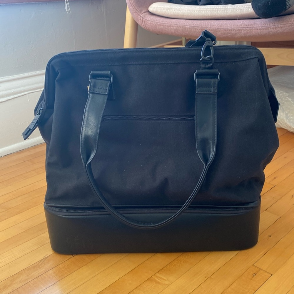 AMAZING CONDITION Beis mini weekender travel tote